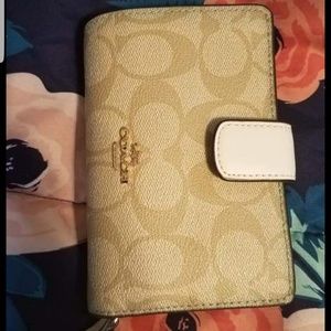 Coach wallet
